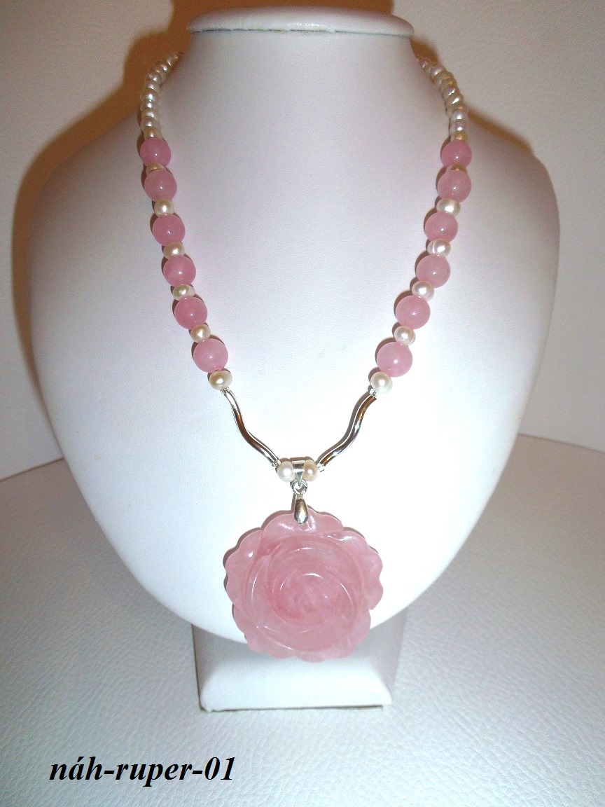 perly ruženín náhrdelník