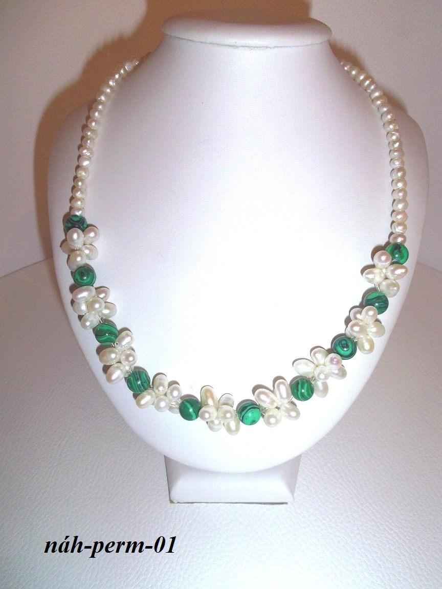 perly prírodné malachit náhrdelník