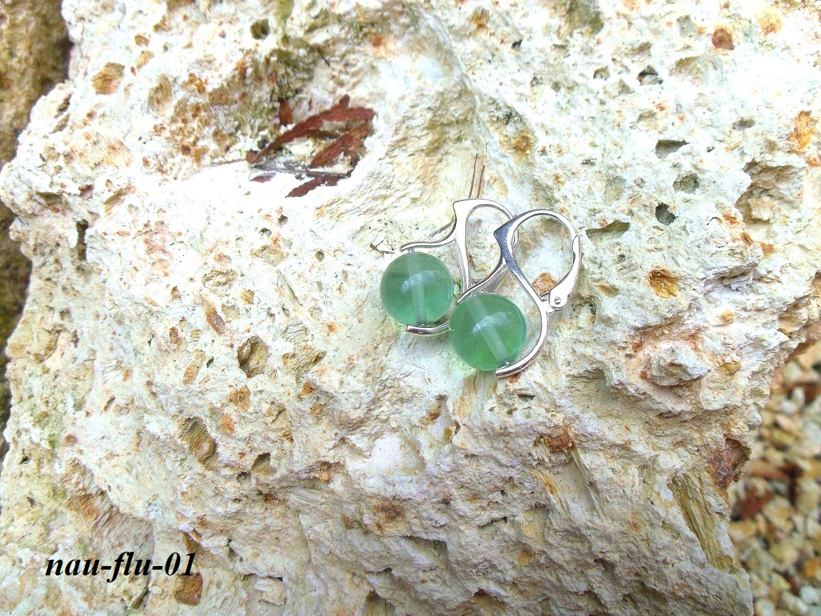 fluorit zelen� n�u�nice