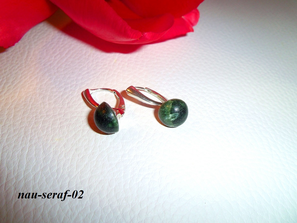 serafinit n�u�nice