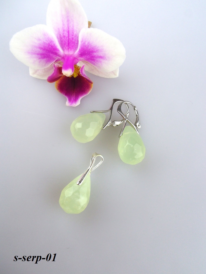 serpent�n n�u�nice pr�vesok