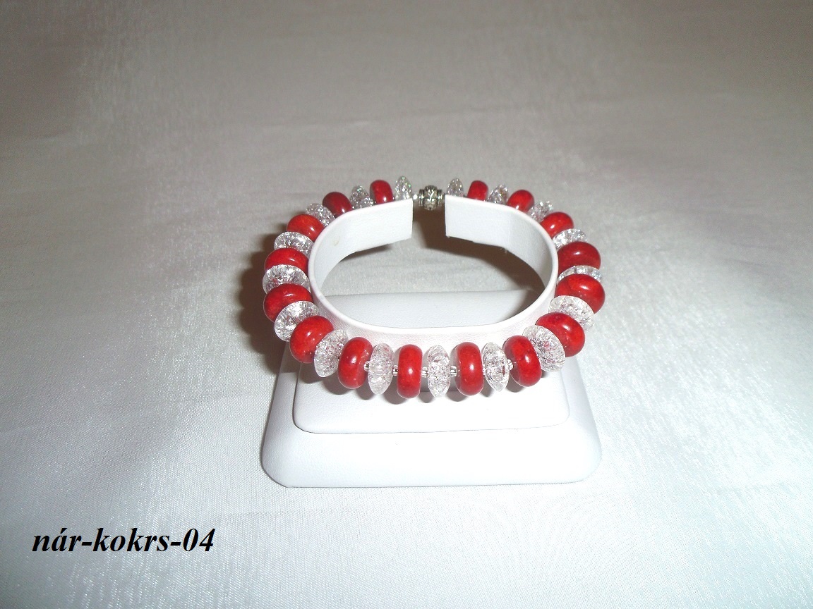 n�ramok z koralu a kry�t�lu