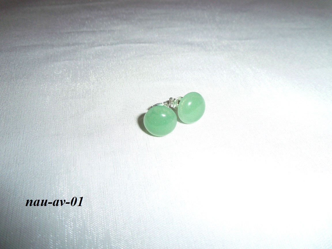 avantur�n n�u�nice