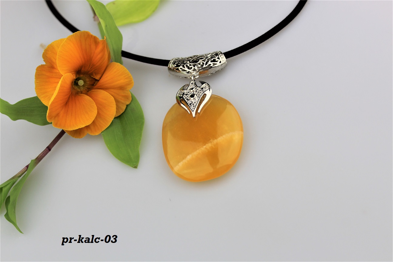 kalcitov� pr�vesok luxusn�