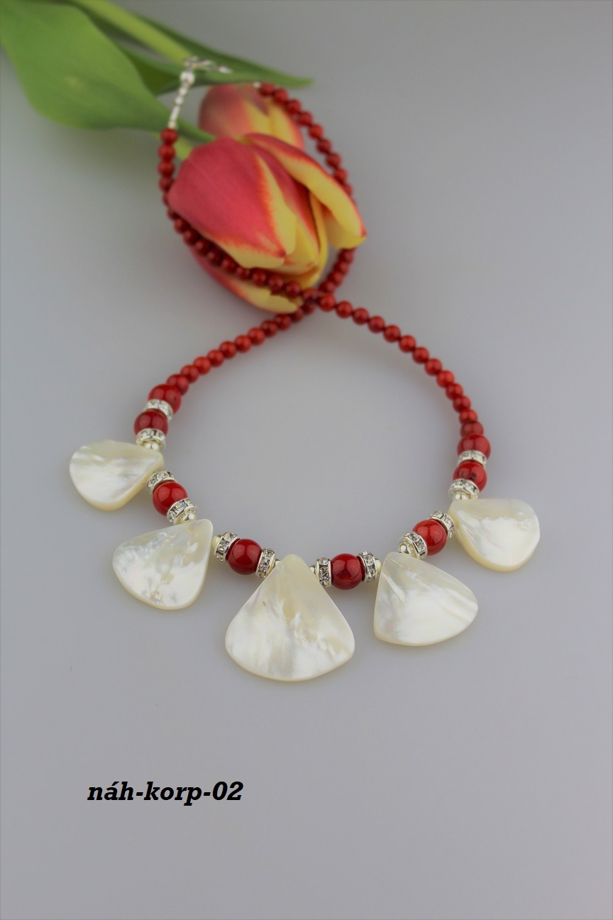 Červený koral náhrdelník luxusný