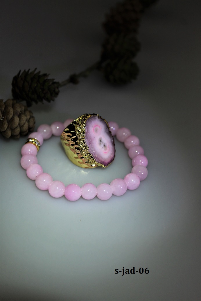 jadeit n�ramok a prste�