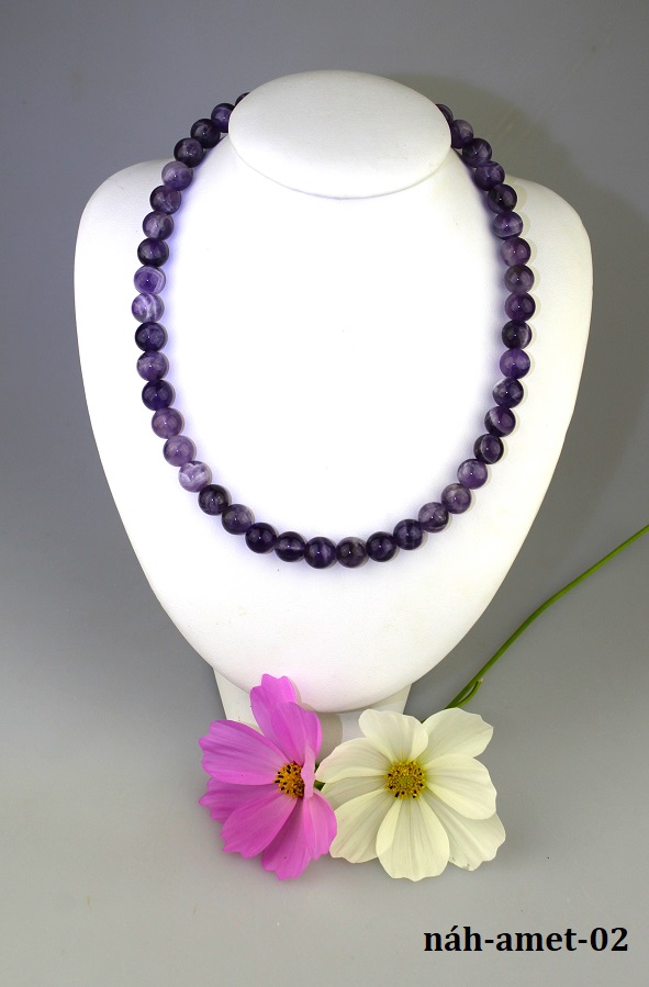 n�hrdeln�k z ametystu
