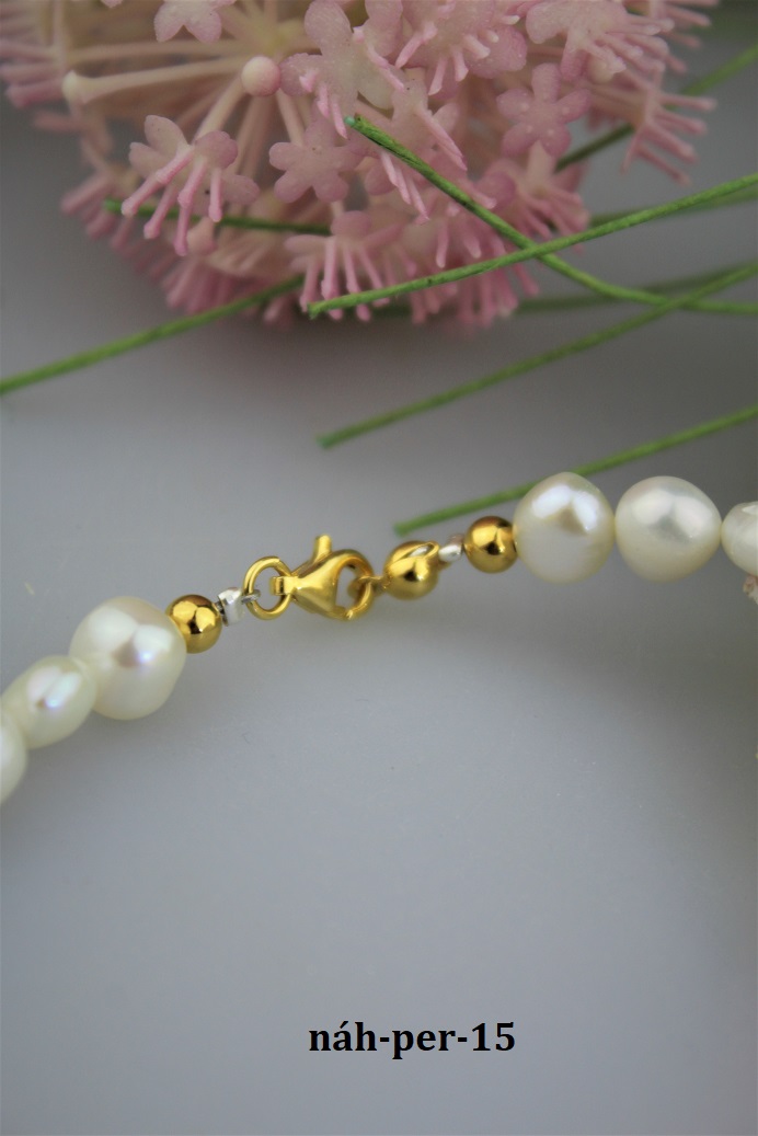perly náhrdelník (prírodná perla)