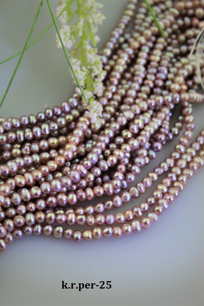 perly 4-5mm prírodné fialkové