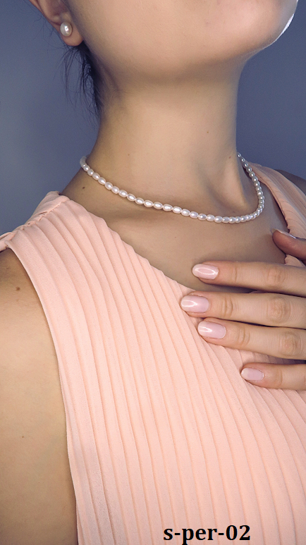 perly n�hrdeln�k a n�u�nice