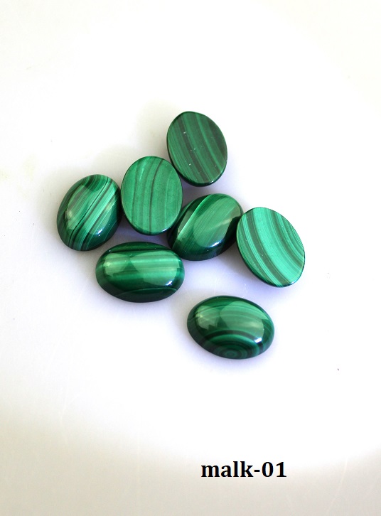 kabo�ony malachit 13x18mm