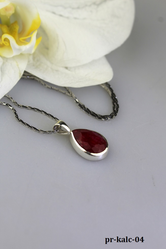 rub�n pr�vesok strieborn�