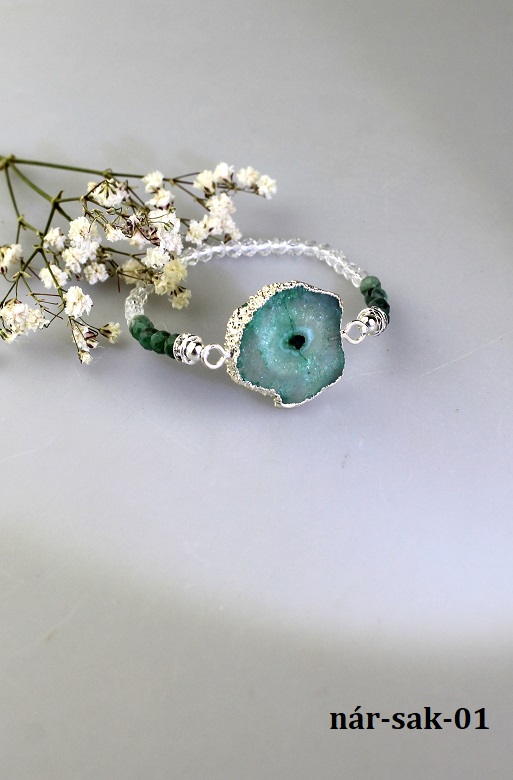 smaragd ach�t kri�t�l n�ramok