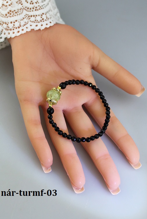 prehnit a turmal�n n�ramok