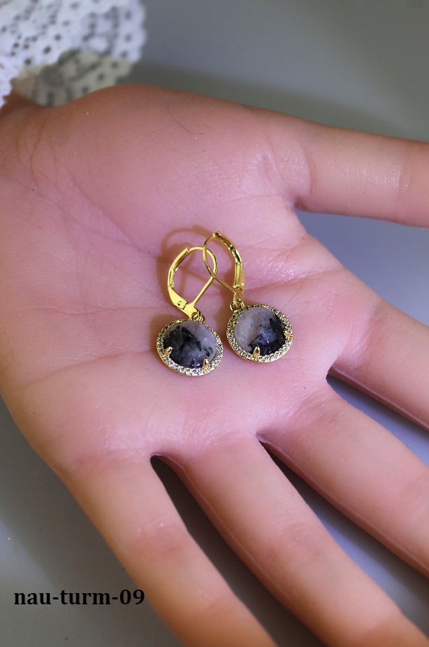 de� a noc turmal�n n�u�nice